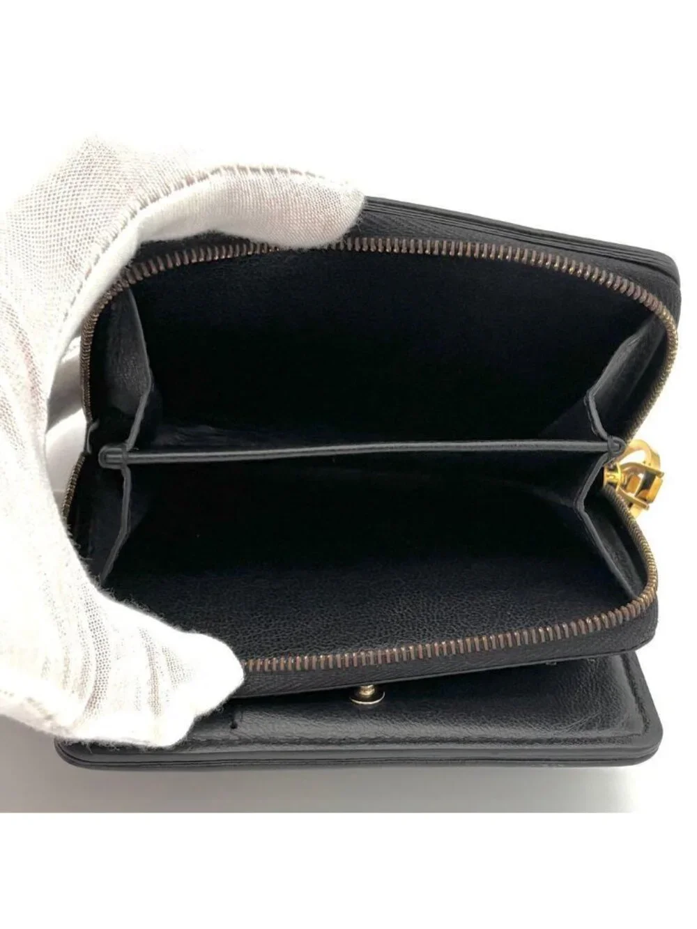 Louis Vuitton Wallet Monogram Coussin Portefeuille Lou Black